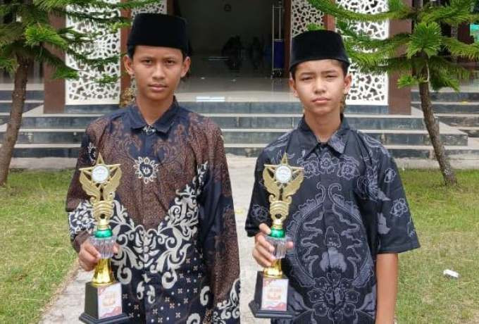Santri PPTQ Wihdatul Ummah Wahdah Bengkulu Raih Juara Lomba Tahfidz Qur'an Tingkat SMP Se-Provinsi